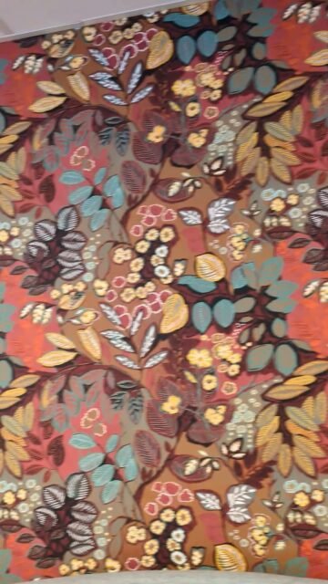 À Aurillac, un nouveau lieu de travail repensé comme une maison 🌿
La maison Groupama accueille ses collaborateurs dans un espace à la fois fonctionnel et chaleureux, pensé pour favoriser les échanges, la créativité et le confort au quotidien.
Matériaux naturels, teintes douces et lumière maîtrisée : tout a été imaginé pour créer une atmosphère apaisante et inspirante ✨

Un projet signé DIZY Déco en collaboration avec les équipes Groupama 🪴

#architectureinterieure #designinterieur #decoration #espaceshybrides #workplace #groupama #gueret #dizydeco #toulouse #projetspro #interiordesign #decoentreprise
👉 www.dizydeco.com